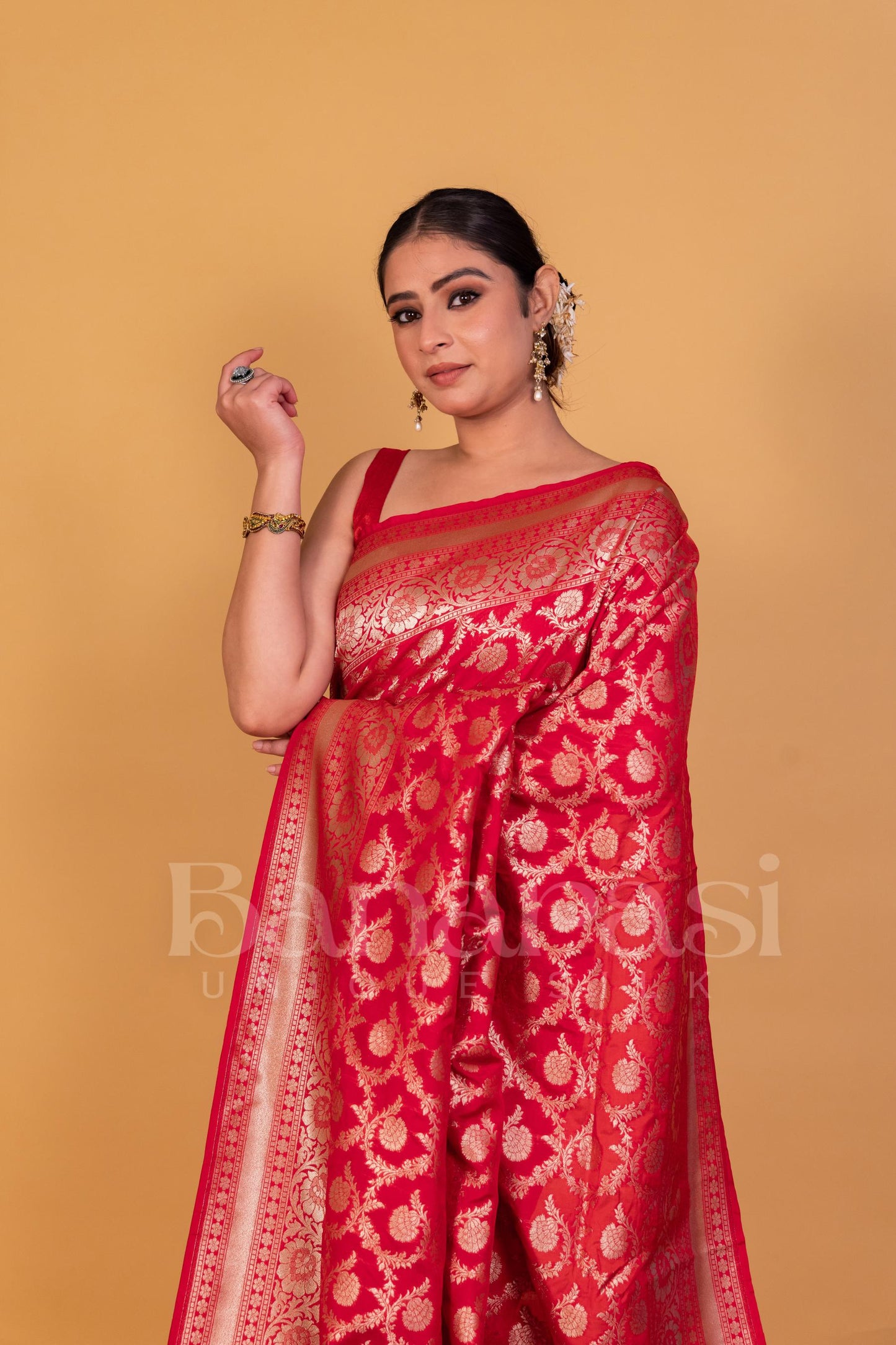 Red Banarasi katan silk handloom saree