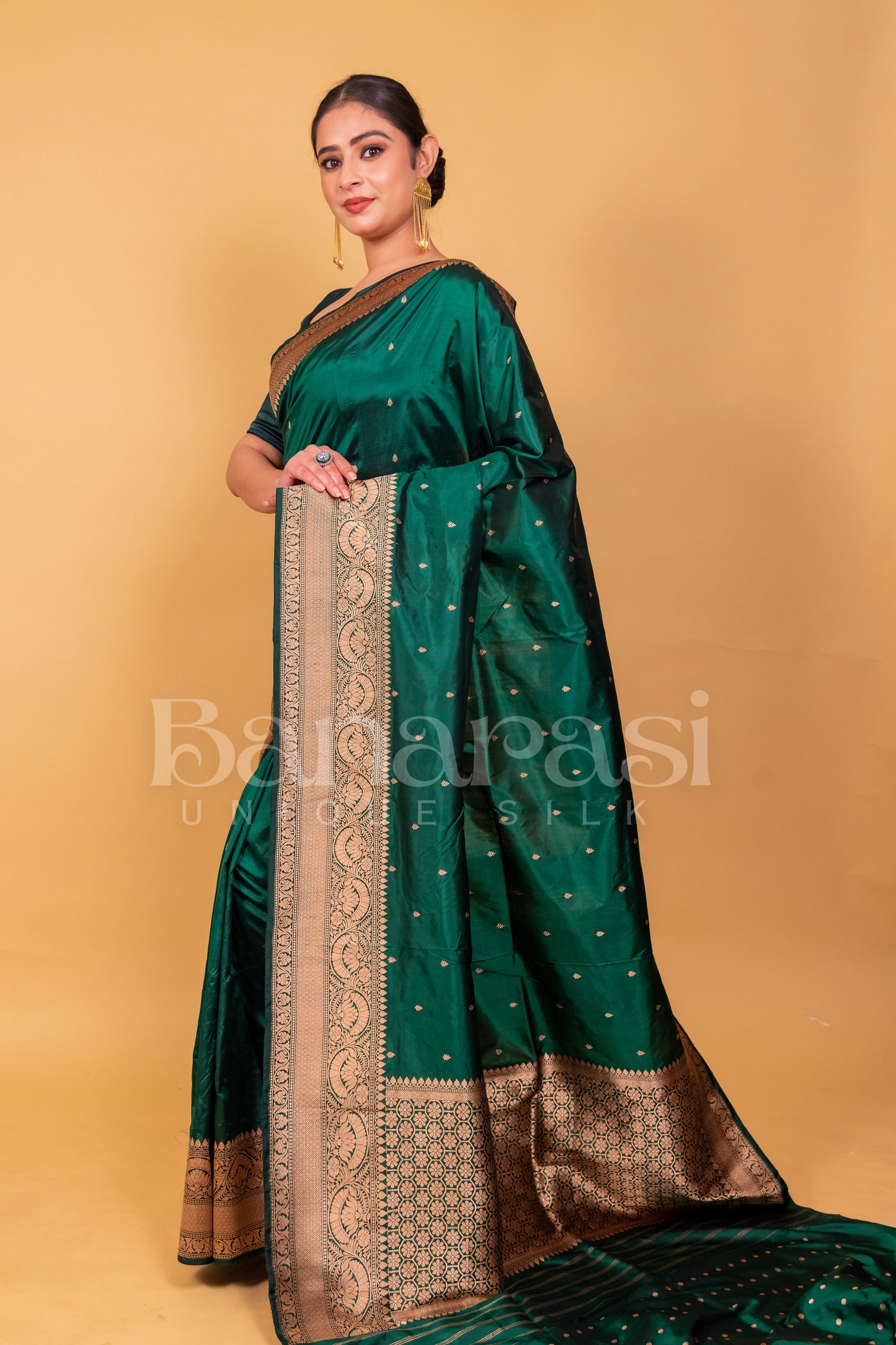 Green Pure Katan Silk Banarasi Handloom Saree - All Over butiWork