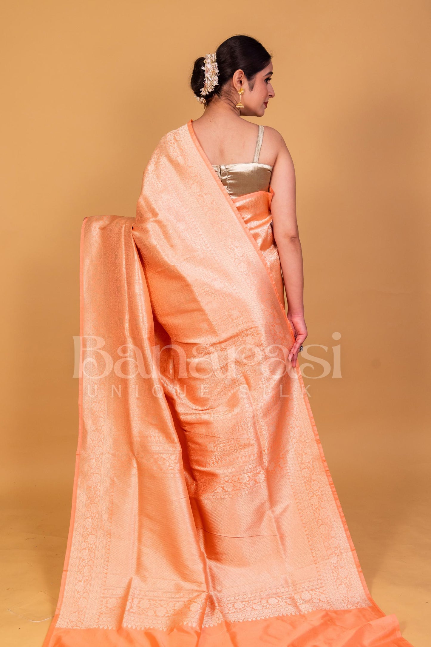 Peach Pure Katan Silk Banarasi Handloom Saree - Tanchui Brocade