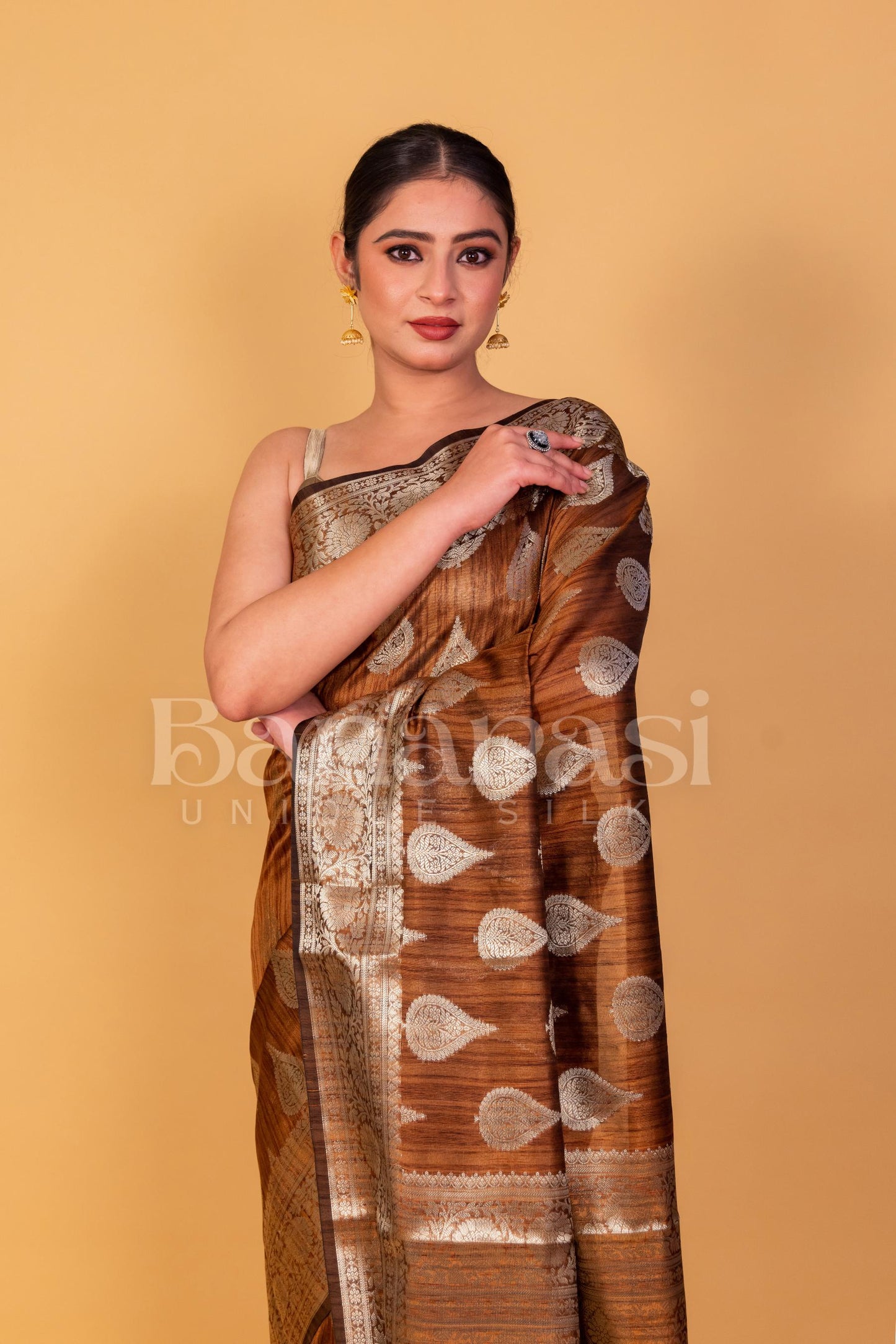 Choklety Tusser silk Banarasi Saree