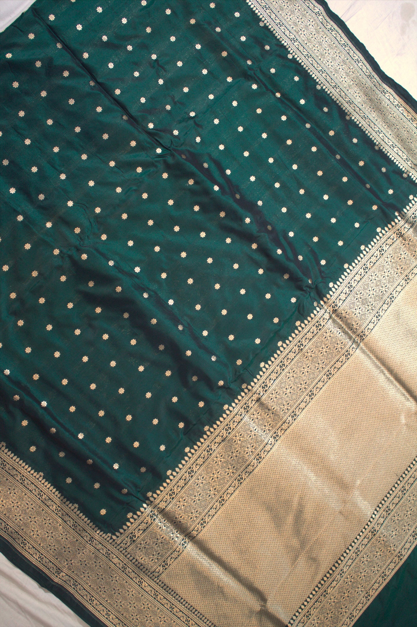 Dark GreenPure Katan Silk Banarasi Handloom Saree - All Over butiWork