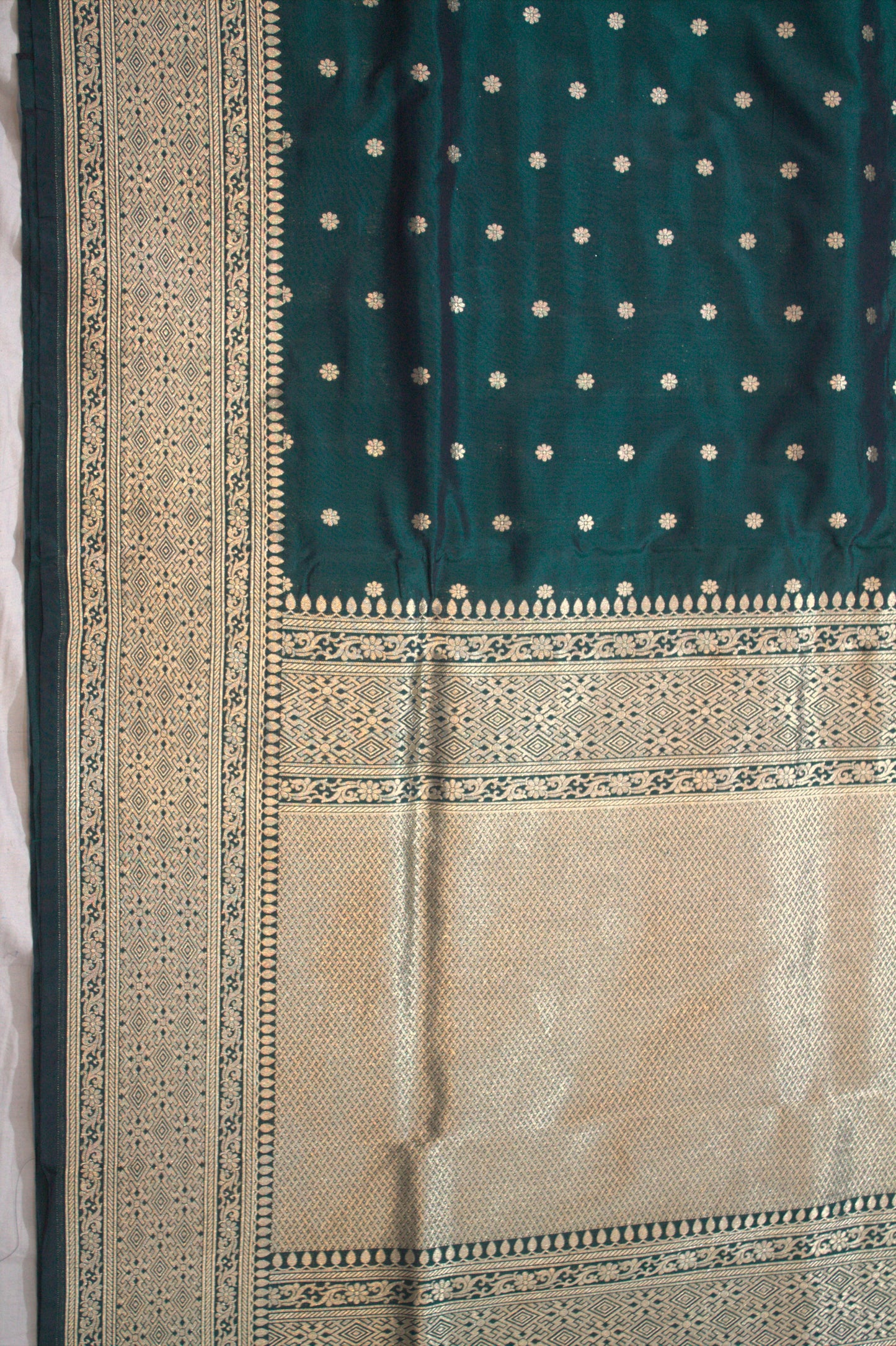 Dark GreenPure Katan Silk Banarasi Handloom Saree - All Over butiWork